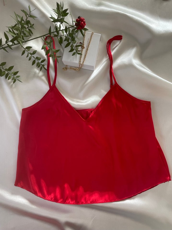 Kırmızı Parlak Mini Askılı Kadın Pijama Takımı - Görsel 4