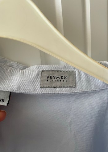 Düğmeli Beyaz Kadın Gömlek - Görsel 3