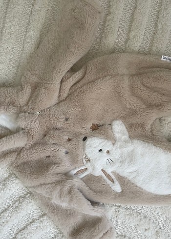 Kürklü Nakışlı Bebek  Tulumu - Görsel 2