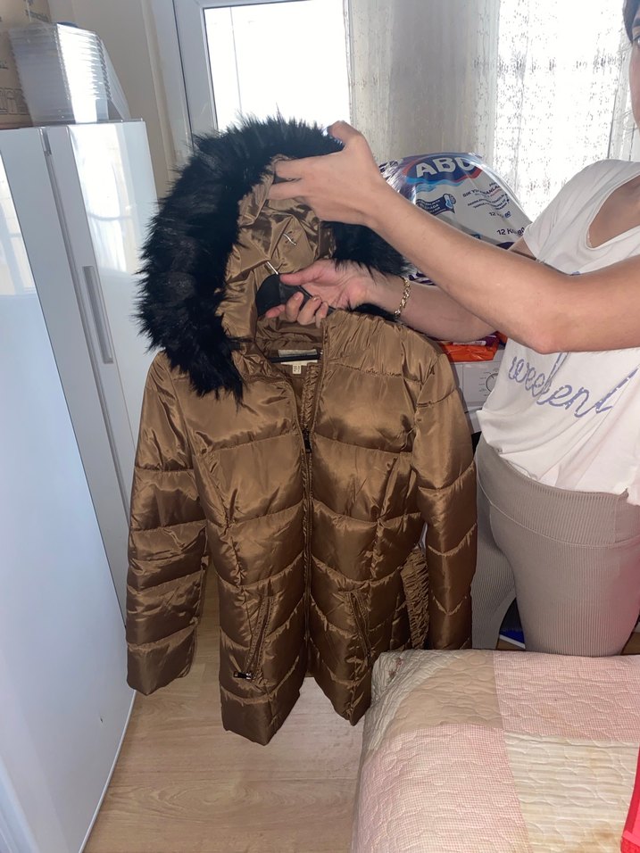 Koton Kahverengi Kürklü Kadın Kış Montu - Görsel 3