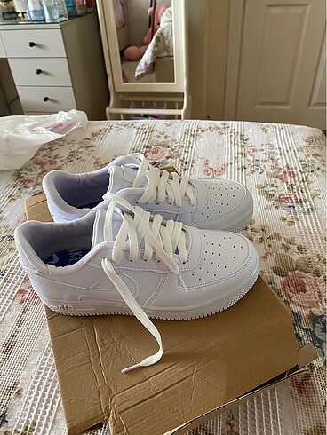 Nike air