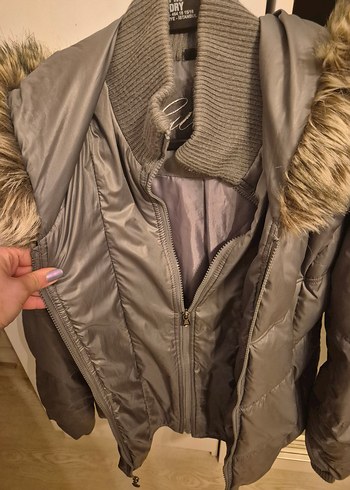 Gri Kadın Kışlık Kürklü Mont - Görsel 4