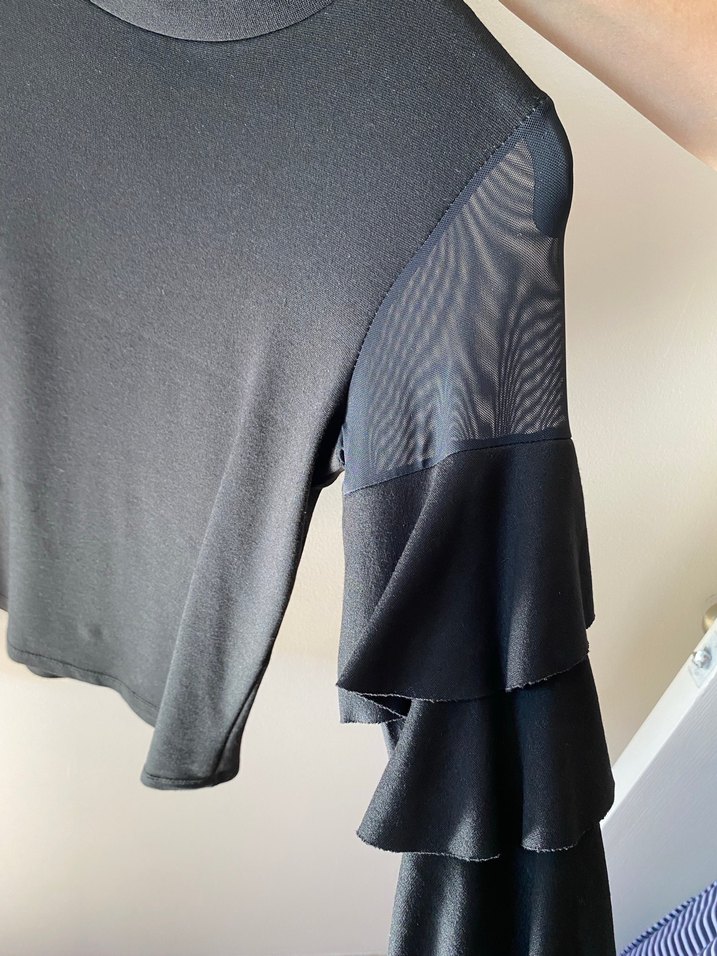 Kolu Fırfırlı Bluz - Görsel 4