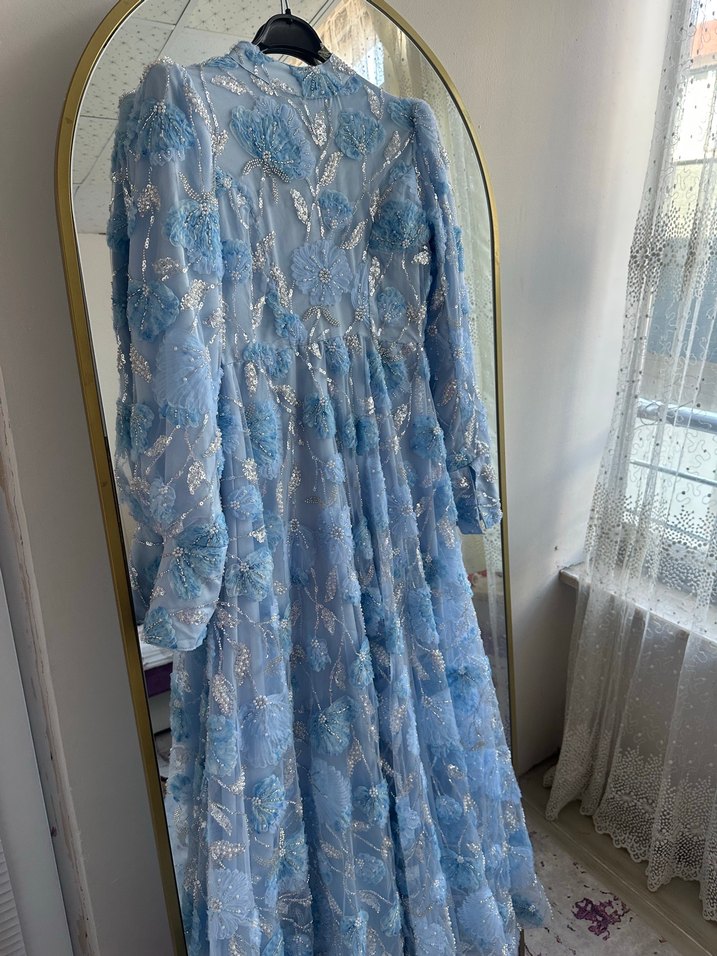 Mavi İşlemeli Uzun Bohem Tesettür Abiye - Görsel 3