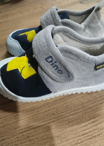 Gri Erkek Çocuk Sıcak Ev Terliği Velcro - Görsel 5