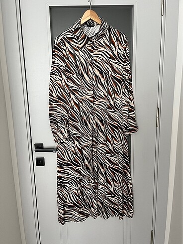 Zara Zara zebra desen saten elbise