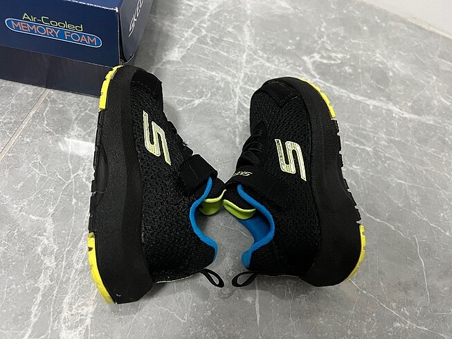 21 Beden siyah Renk Skechers ilk Adım Bebek Ayakkabı