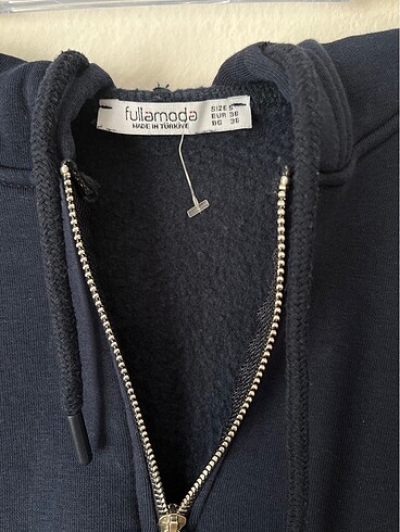 Zara Fullamoda sardonlu sweatshirt