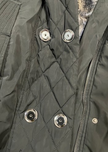 xl Beden kürk detaylı kapüşonlu kadın kışlık mont