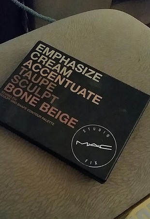 mac cok amaclı contour palette