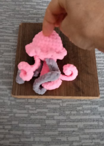 American Vintage Pembe Örgü Ahtapot Anahtarlık