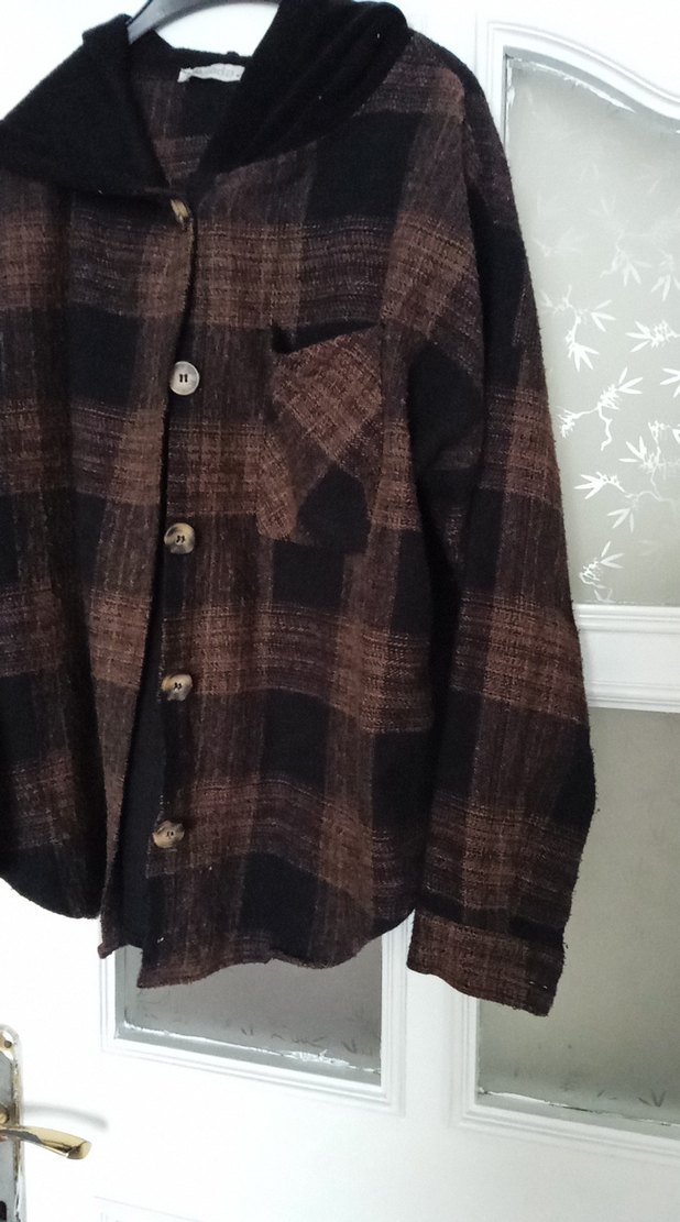 Düğmeli Kahverengi Kadın Yün siwit gömlek - Görsel 2