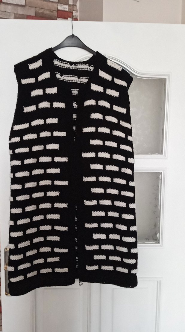 Siyah Gri V Yaka Örgü Kadın Yelek - Görsel 2