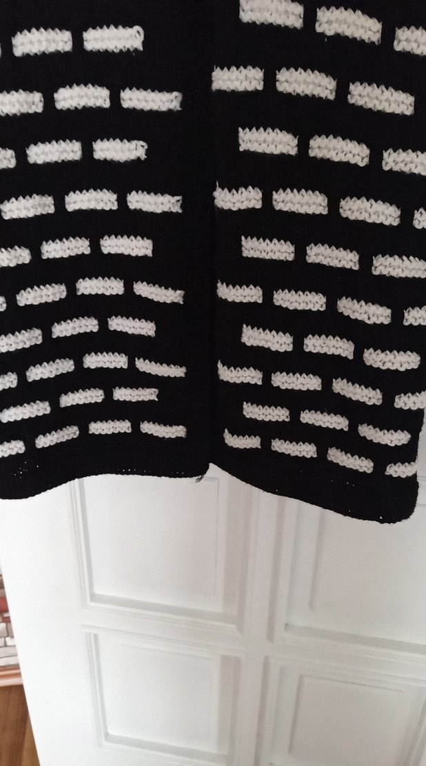 Siyah Gri V Yaka Örgü Kadın Yelek - Görsel 4