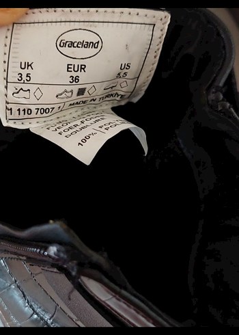 Siyah Bot - Görsel 3