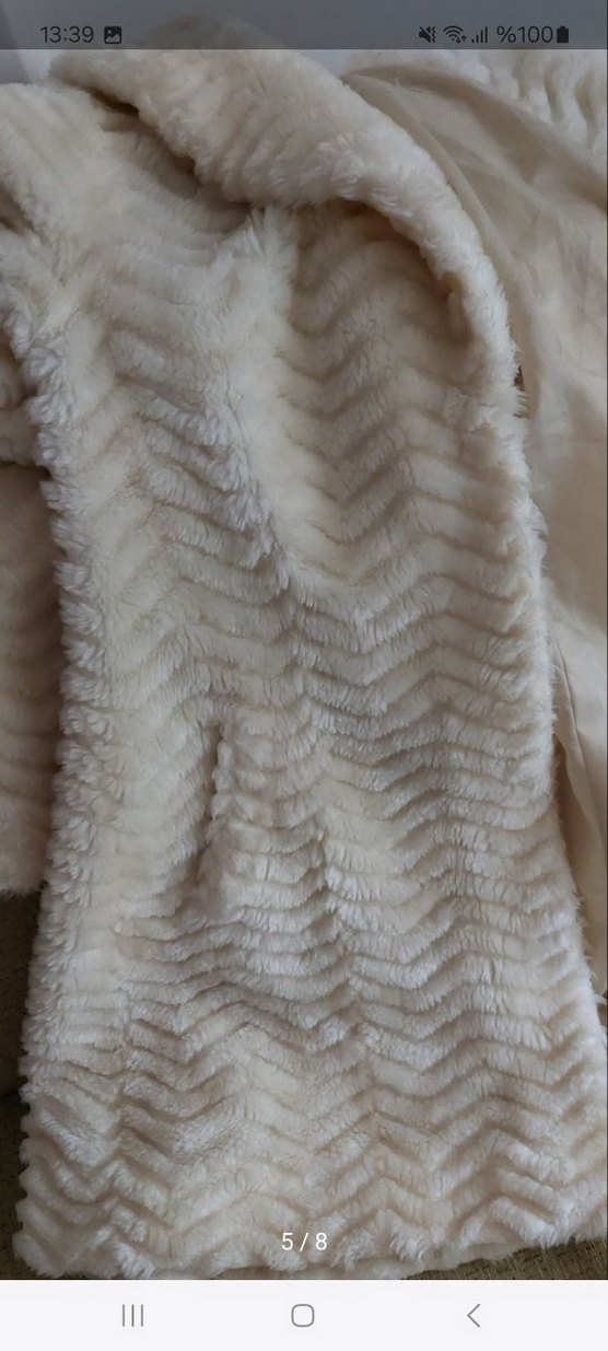 Bej Kadın Suni Kürk Kaban - Görsel 5