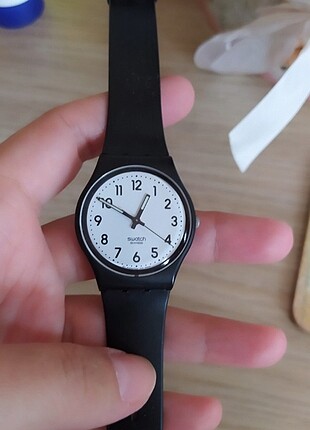 Swatch siyah saat