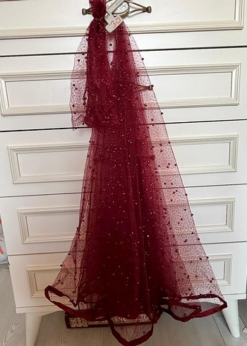 Beden bordo Renk Bordo boncuk işlemeli duvak ve eldivenleri