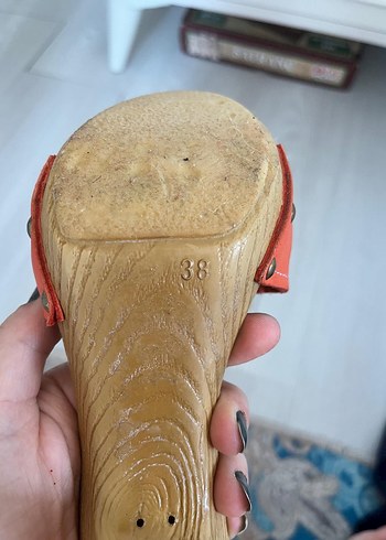 38 Beden Turuncu Fiyonklu Kadın deri Topuklu Terlik