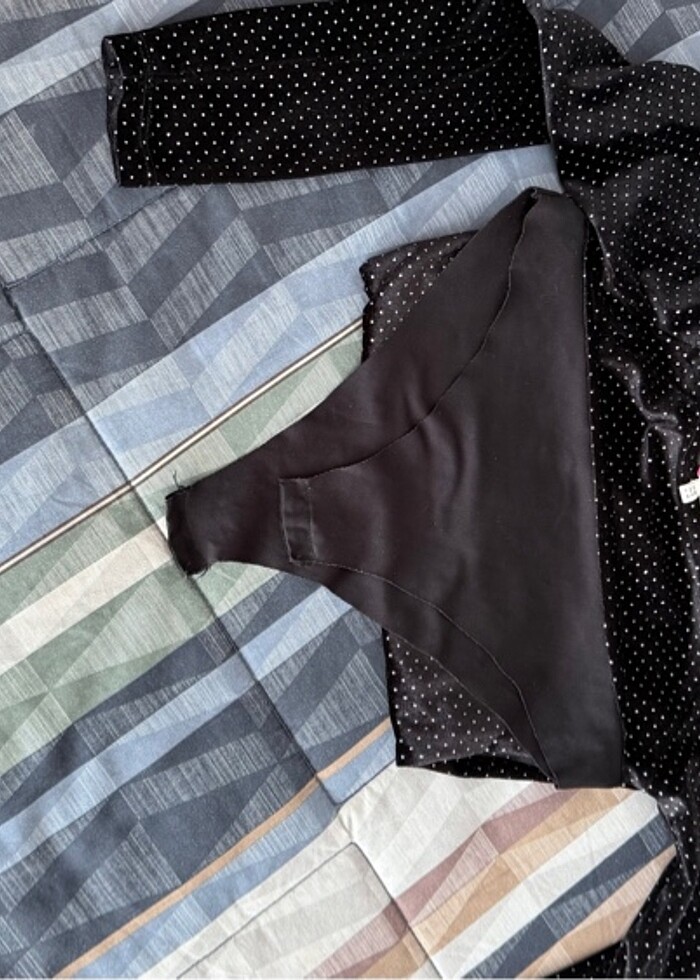 Koton simli detaylı çıtçıtlı bluz - Görsel 3