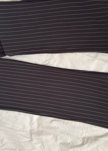 Kadın Siyah Çizgili Kumaş Pantolon - Görsel 3