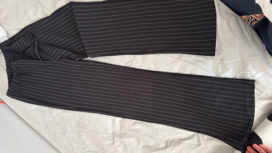 Kadın Siyah Çizgili Kumaş Pantolon - Görsel 4