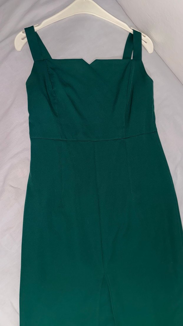 Zümrüt Yeşili Kalın Askılı v detayı olan midi elbise - Görsel 3