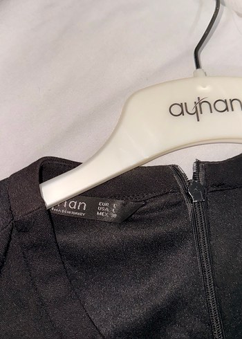 Siyah yuvarlak Yakalı Uzun Kolsuz Abiye Elbise - Görsel 4