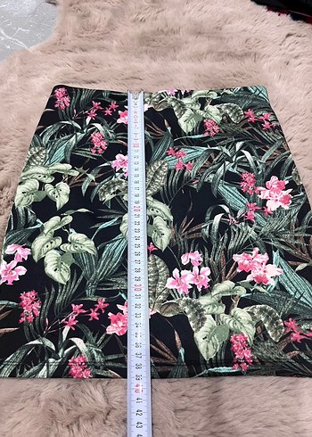 Bershka Çiçek Desenli Mini Etek