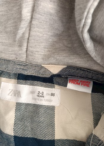 Erkek Çocuk Gri Kareli Uzun Kollu Gömlek - Görsel 4