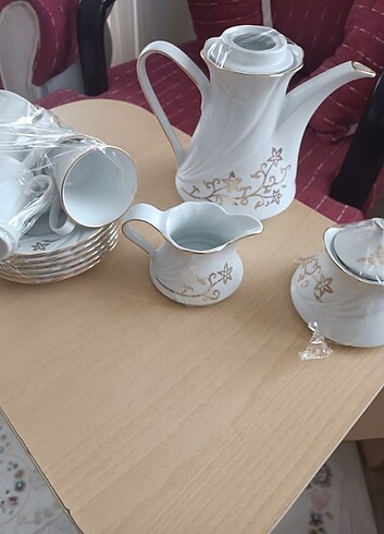 Takım halinde tekde satılır