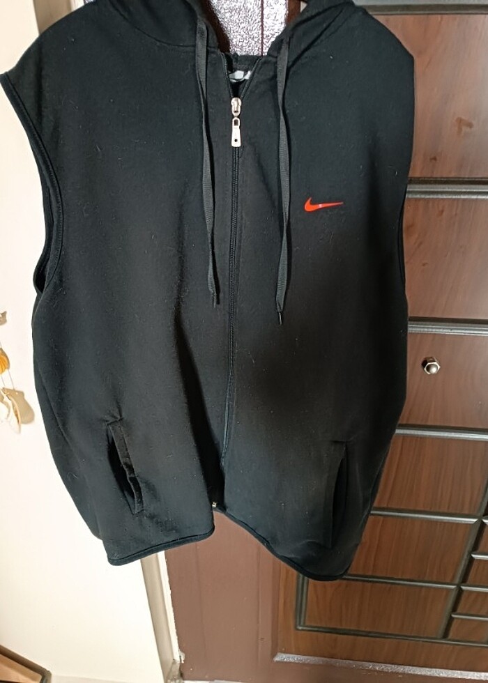 Kapşonlu yelek - Görsel 3