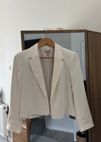 Düğmeli Beyaz Kadın Blazer Ceket