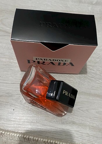 Prada Paradoxe Kadın Parfümü 90 ml - Görsel 5