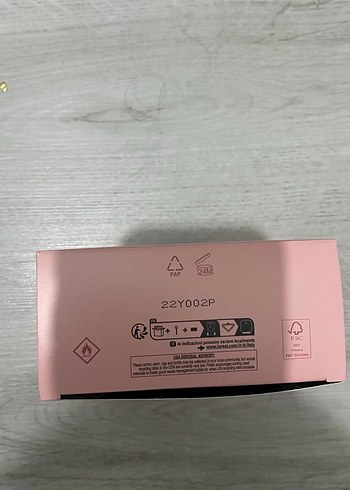 Prada Paradoxe Kadın Parfümü 90 ml - Görsel 2