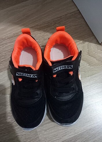 Skechers Kiz cocuk ayakabisi