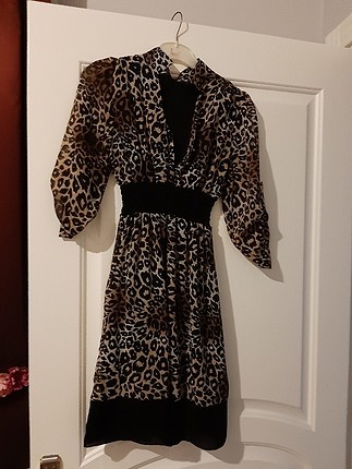 Diğer leopar desenli sifon elbise
