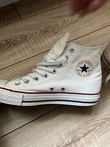 Converse Chuck Taylor All Star Leather