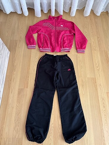 Pembe siyah eşofman takımı