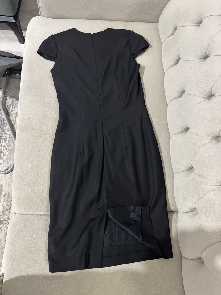 Siyah V Yaka Midi Elbise - Görsel 2