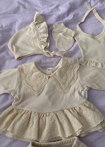 0-3 Ay Elite Dantel Detaylı Krem Renk 5li Set - Görsel 3