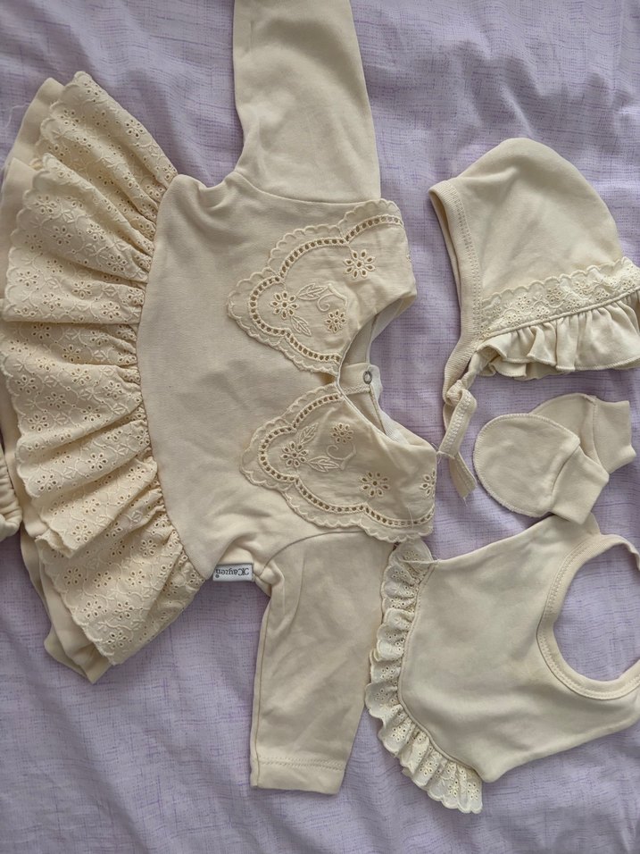 0-3 Ay Elite Dantel Detaylı Krem Renk 5li Set - Görsel 4