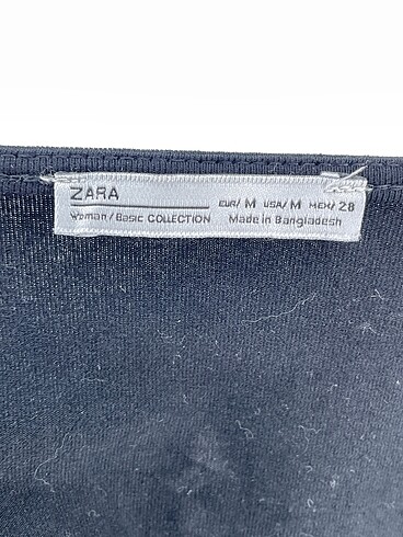 m Beden siyah Renk Zara T-shirt %70 İndirimli.
