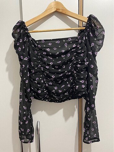 Orijinal marka H&M tül bluz.
