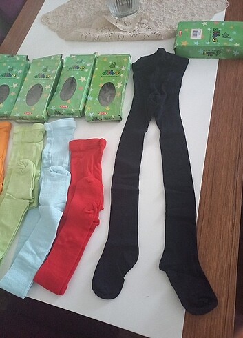 16 Beden çeşitli Renk Külotlü Çorap