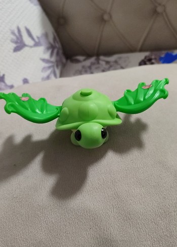 Adopt Me Happy Meal oyuncak figürler - Görsel 2