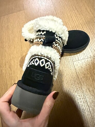 36 Beden siyah Renk Ugg bot
