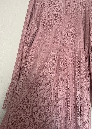 Dantel Detaylı Uzun Pembe tesettür Elbise - Görsel 4
