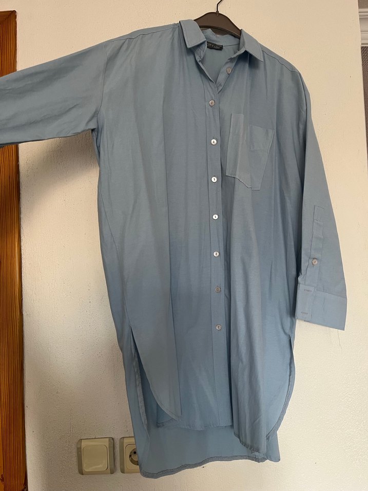 Düğmeli Uzun Kollu Denim Kadın Gömlek - Görsel 3