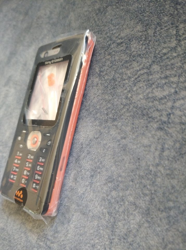 Sony Ericsson W880i Telefon Kasa - Görsel 3